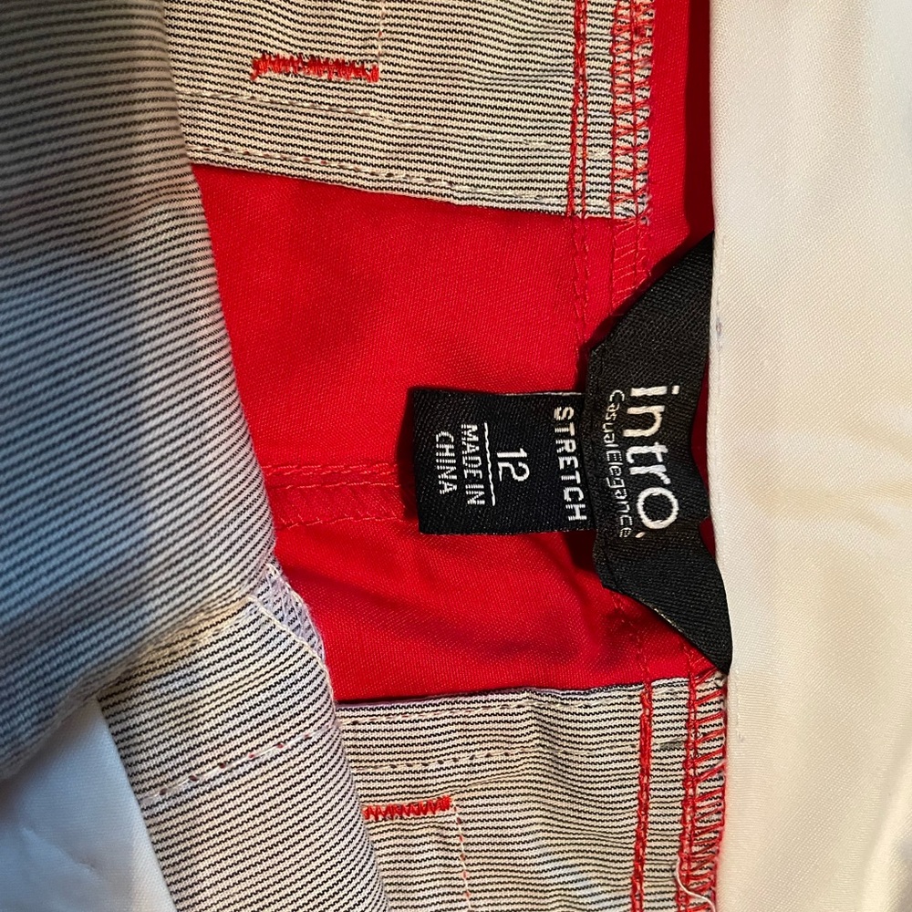 NWT INTRO Have you tried INTRO to Casual Elegance Capris? Ladies stretch Red NEW - Picture 5 of 14
